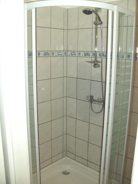 Privatzimmer Familie Wagner Poechlarn Bilik gambar