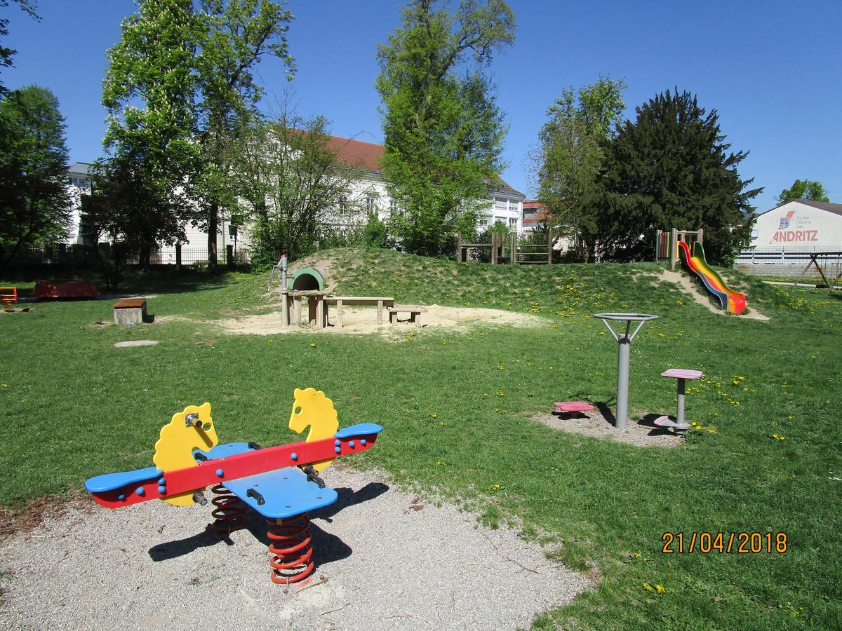 Privatzimmer Familie Wagner Poechlarn Luaran gambar